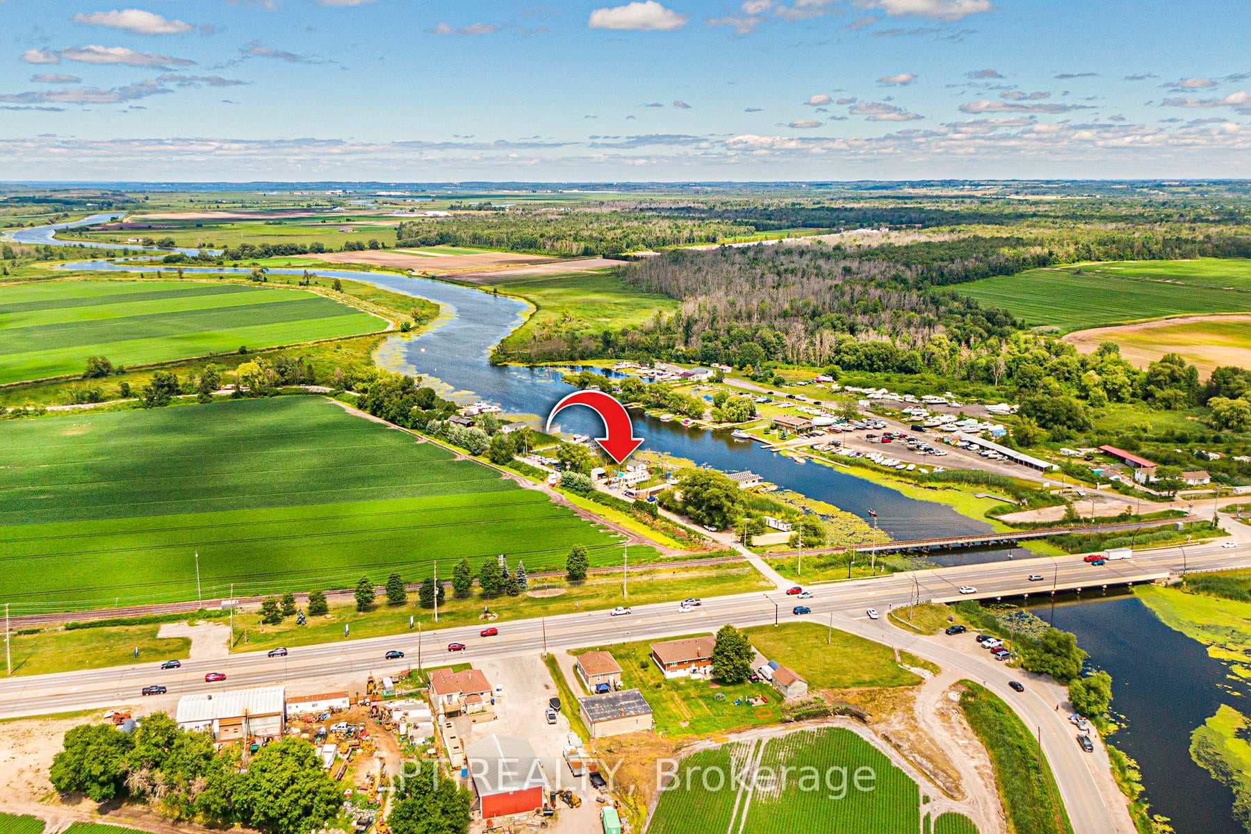 17 Private Drive, Bradford West Gwillimbury, ON L3Z 3H3