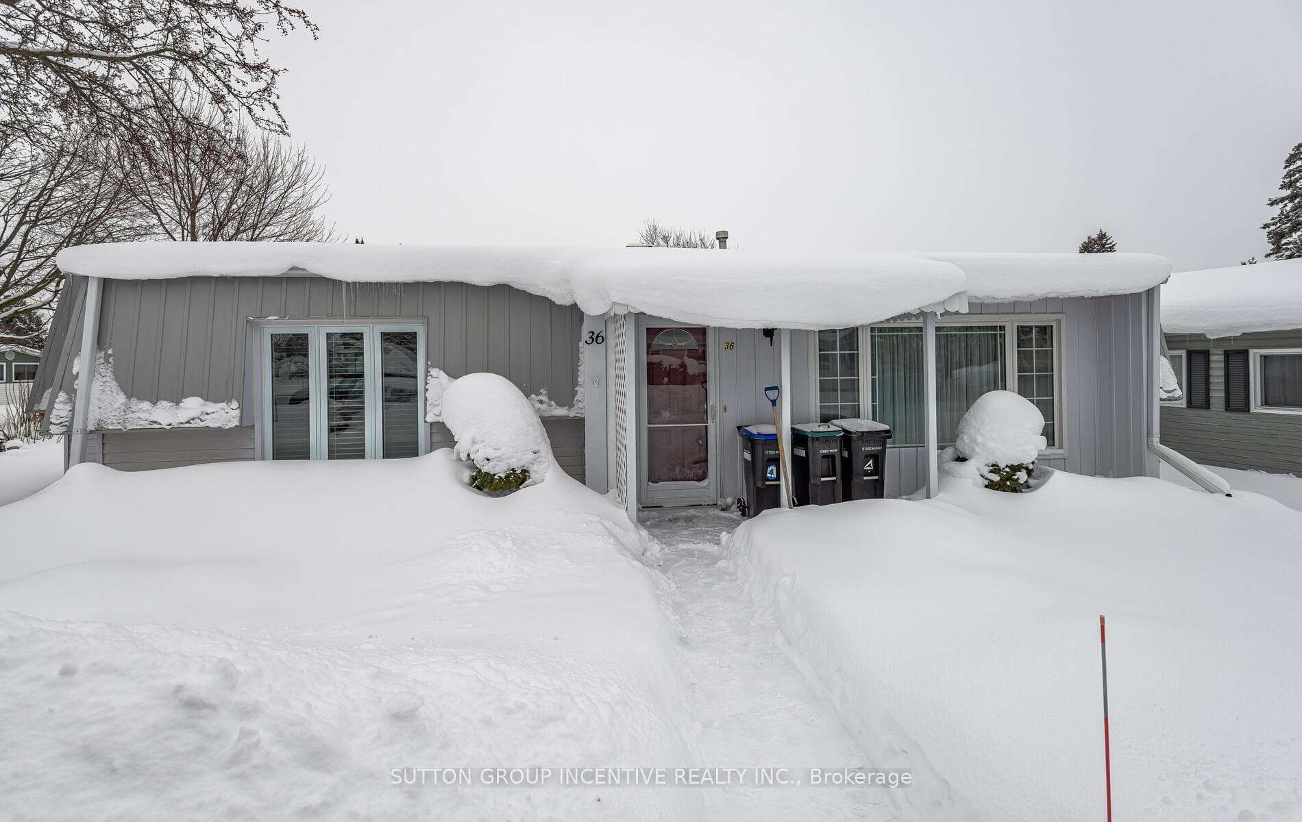 36 Weeping Willow Drive, Innisfil, ON L9S 1P1