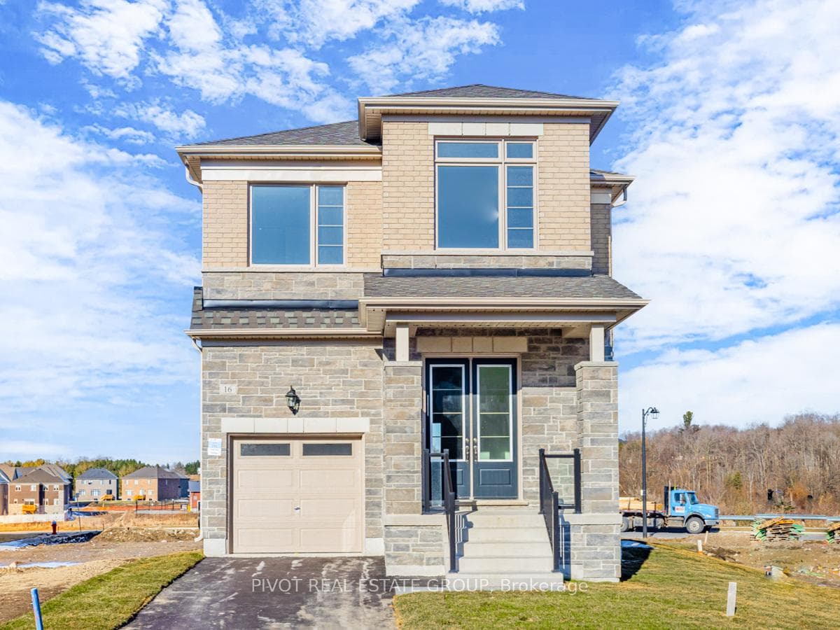 16 Rowe Street, Bradford West Gwillimbury, ON L3Z 4M9