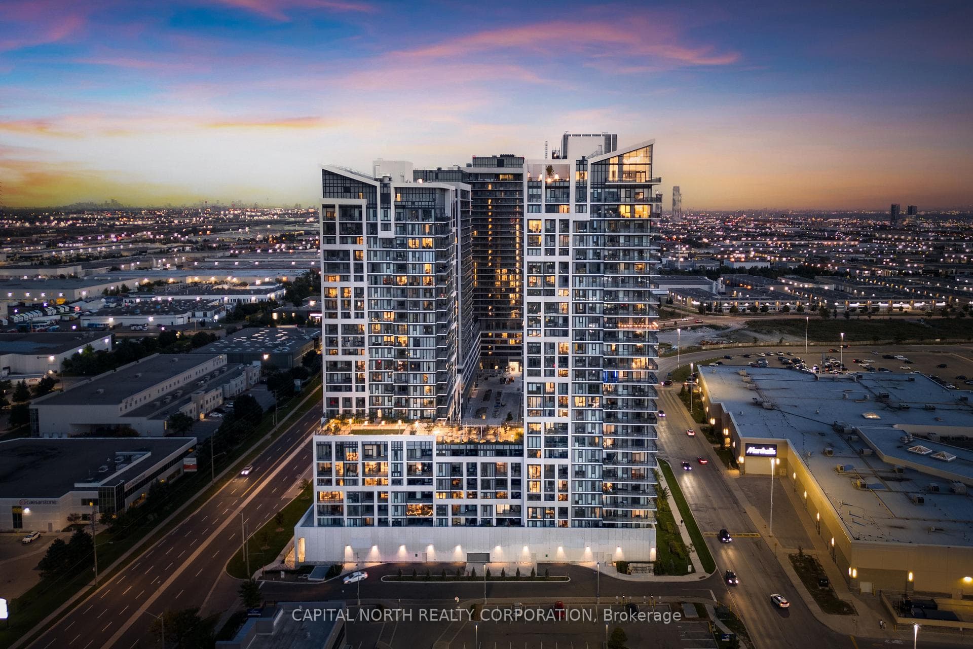 9000 Jane Street 704, Vaughan, ON L4K 2M9