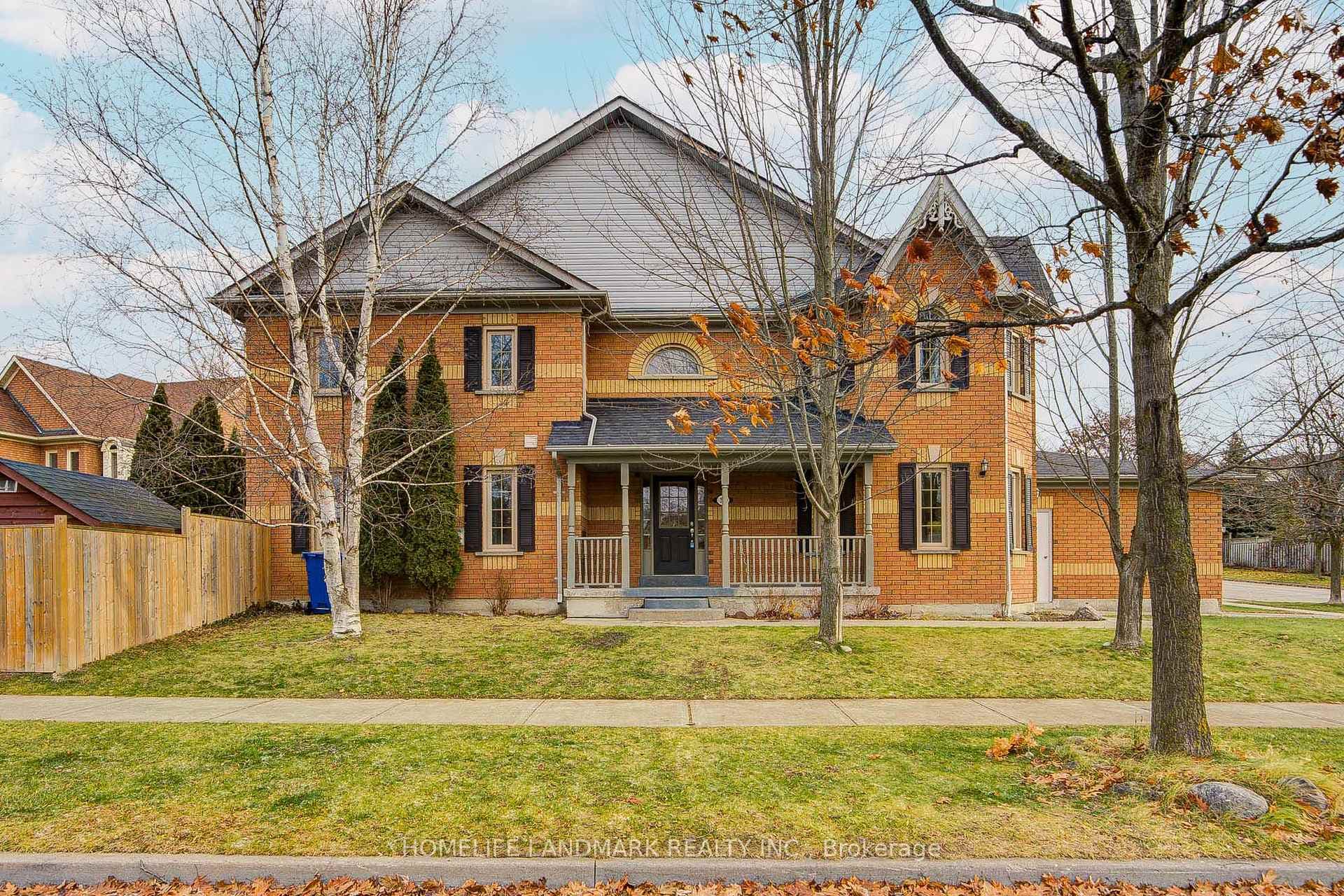 223 Deerglen Terrace, Aurora, ON L4G 6Y5