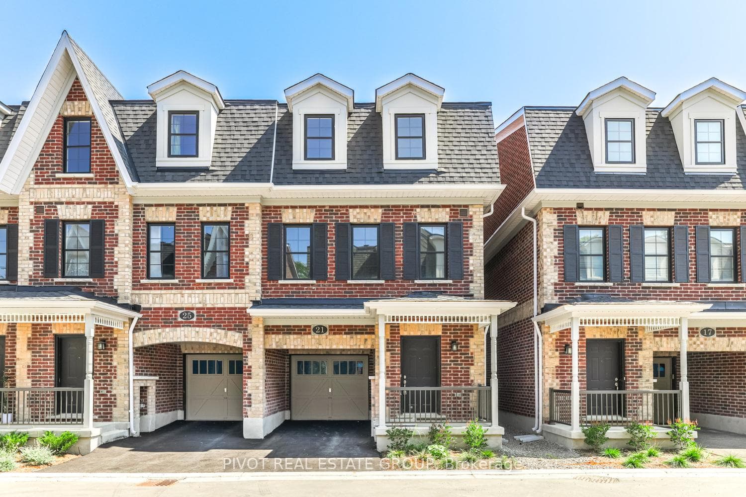 21 Kennisis Way, Vaughan, ON L6A 3Y5