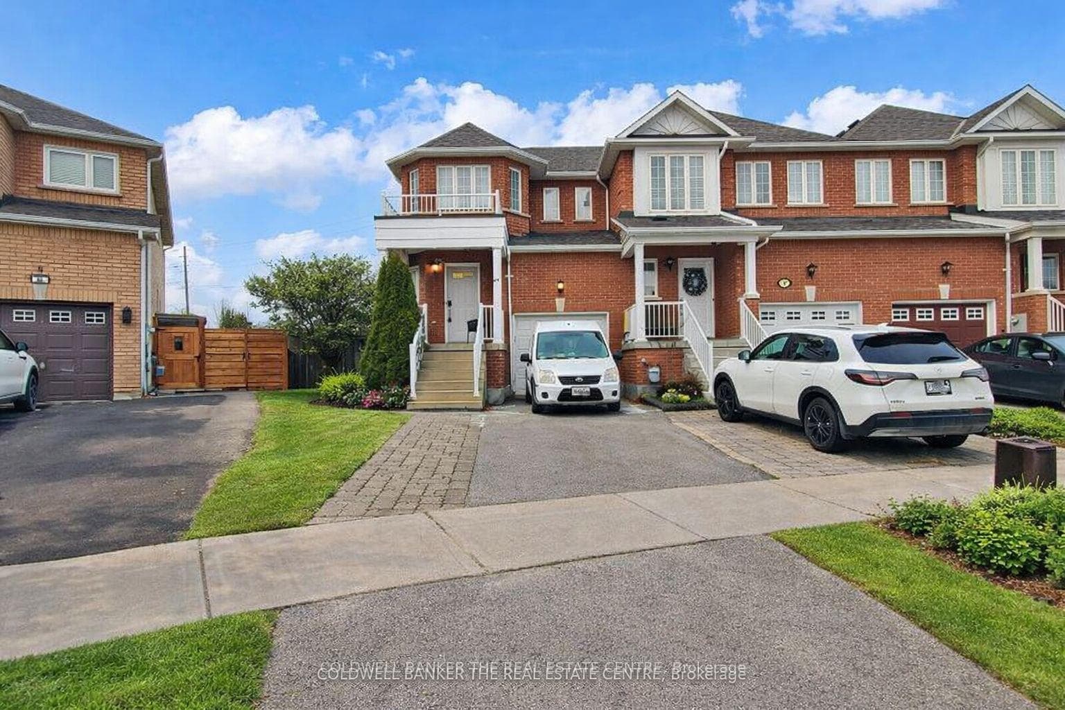 217 Stonebriar Drive N, Vaughan, ON L6A 4A3
