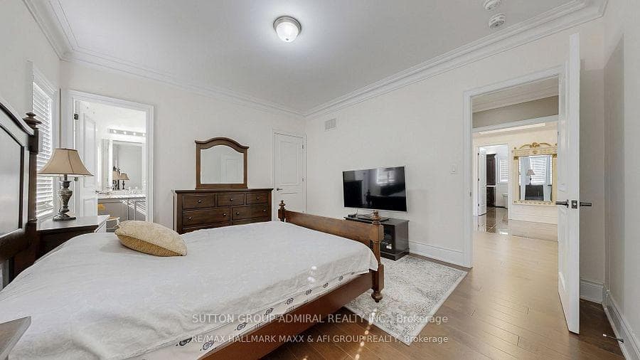 109 Farrell Road, Vaughan, ON L6A 4W7