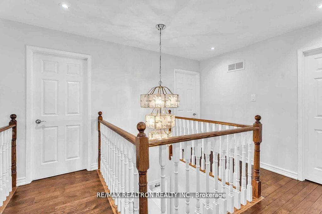 89 Batson Drive, Aurora, ON L4G 3R2