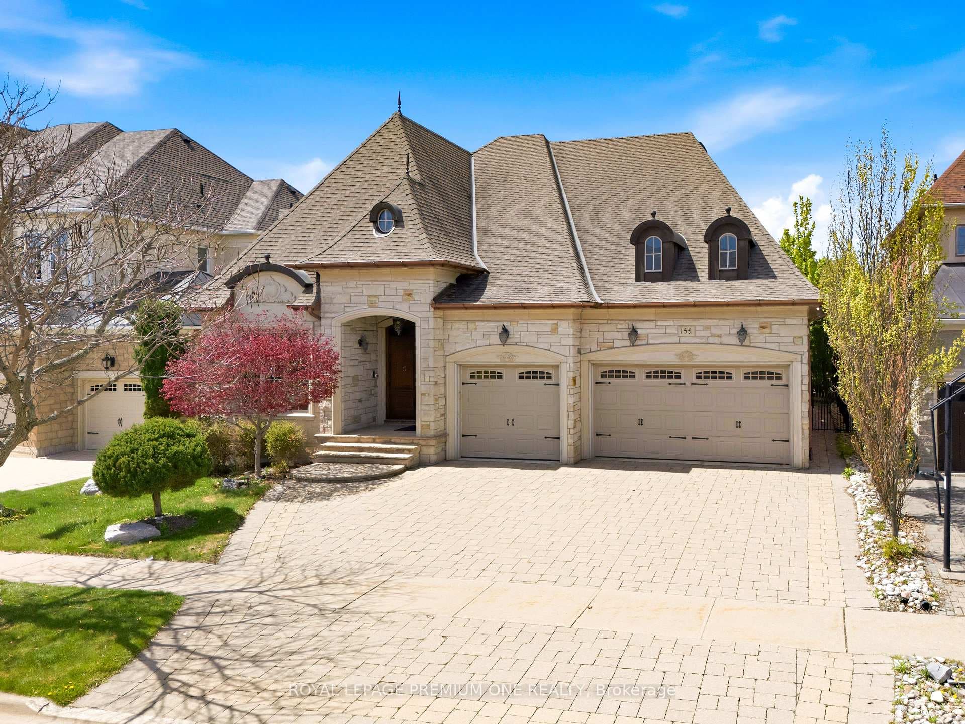 155 Cook's Mill Crescent, Vaughan, ON L6A 0L1
