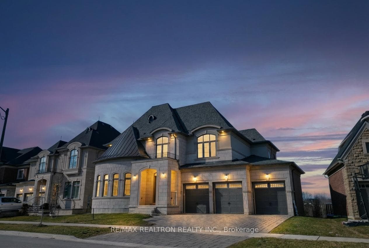 52 Rolling Green Court, Vaughan, ON L4H 4K7