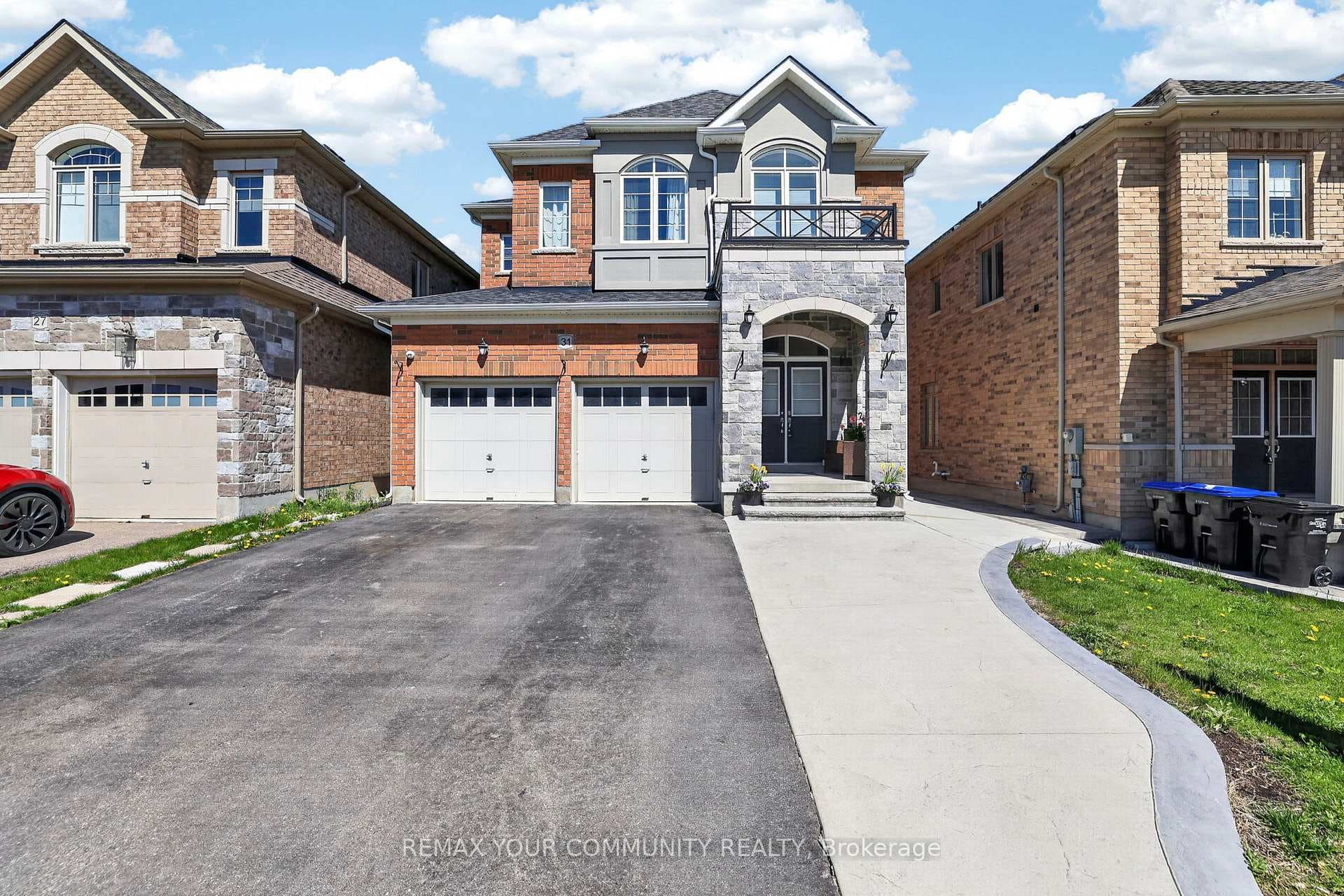 31 Tay Boulevard, Bradford West Gwillimbury, ON L3Z 0W5