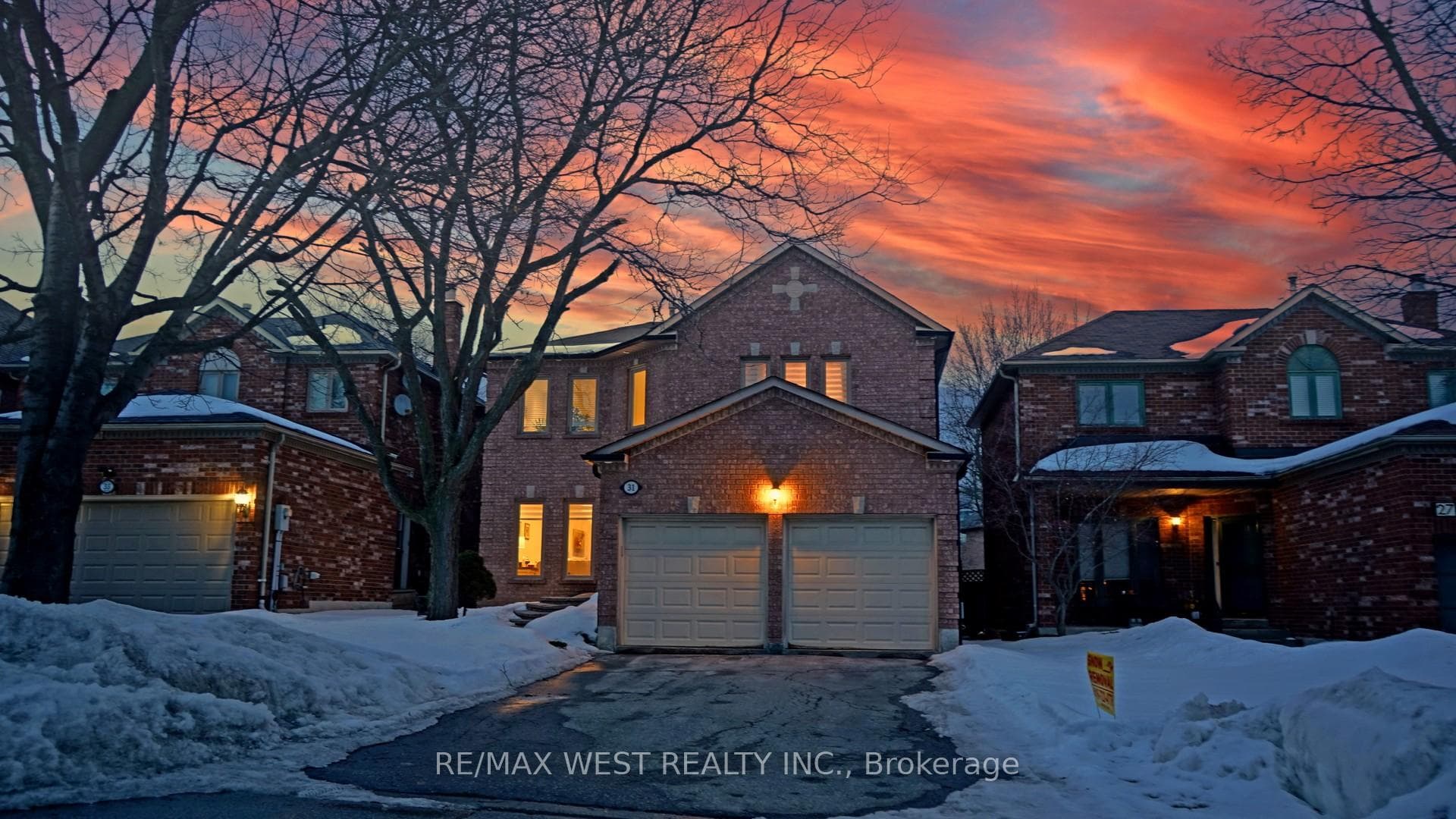 31 Mulholland Drive, Vaughan, ON L4J 7T7