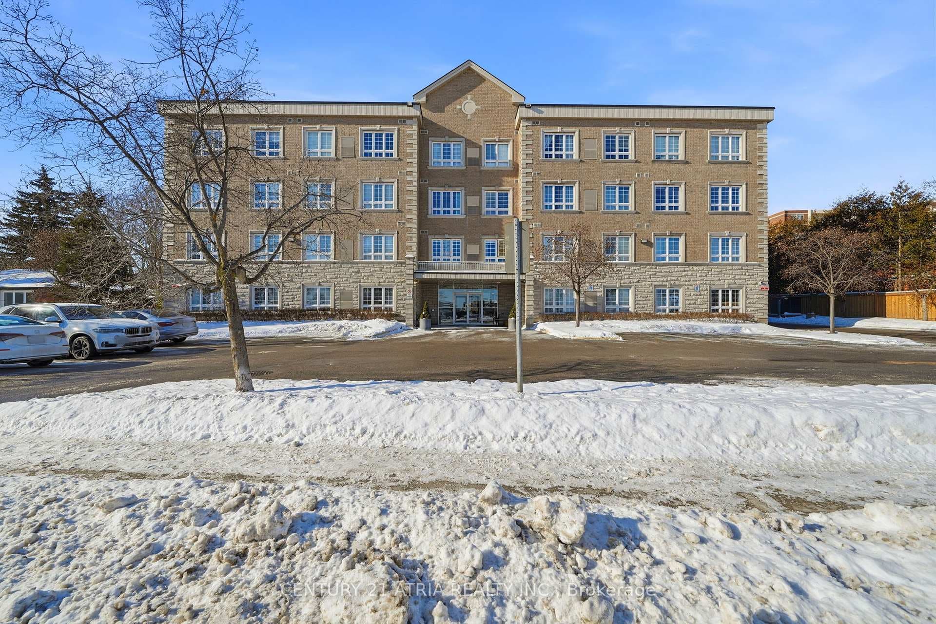112 Simcoe Road 213, Bradford West Gwillimbury, ON L3Y 1Y2