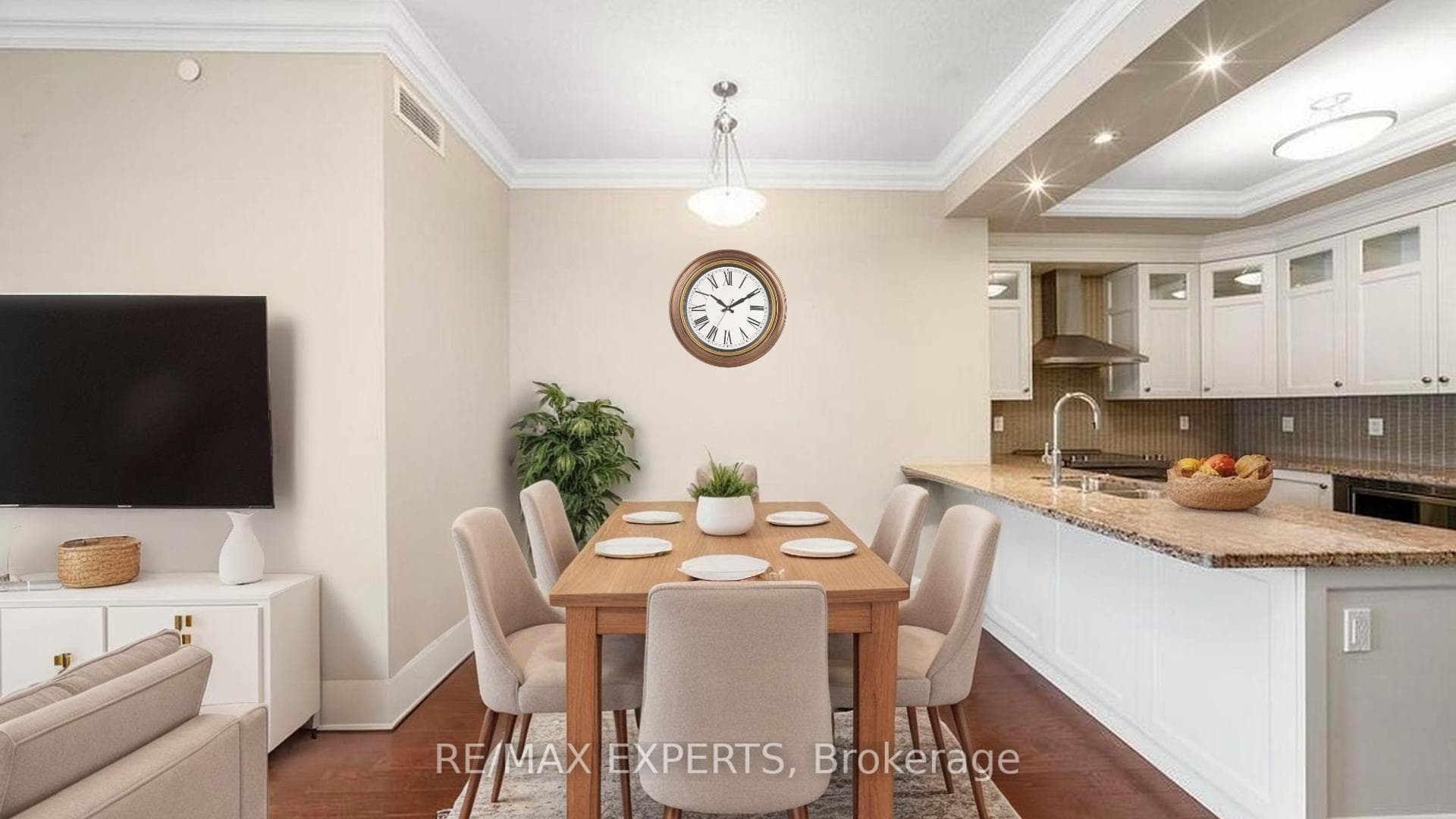 9909 Pine Valley Drive 317, Vaughan, ON L4L 1A6