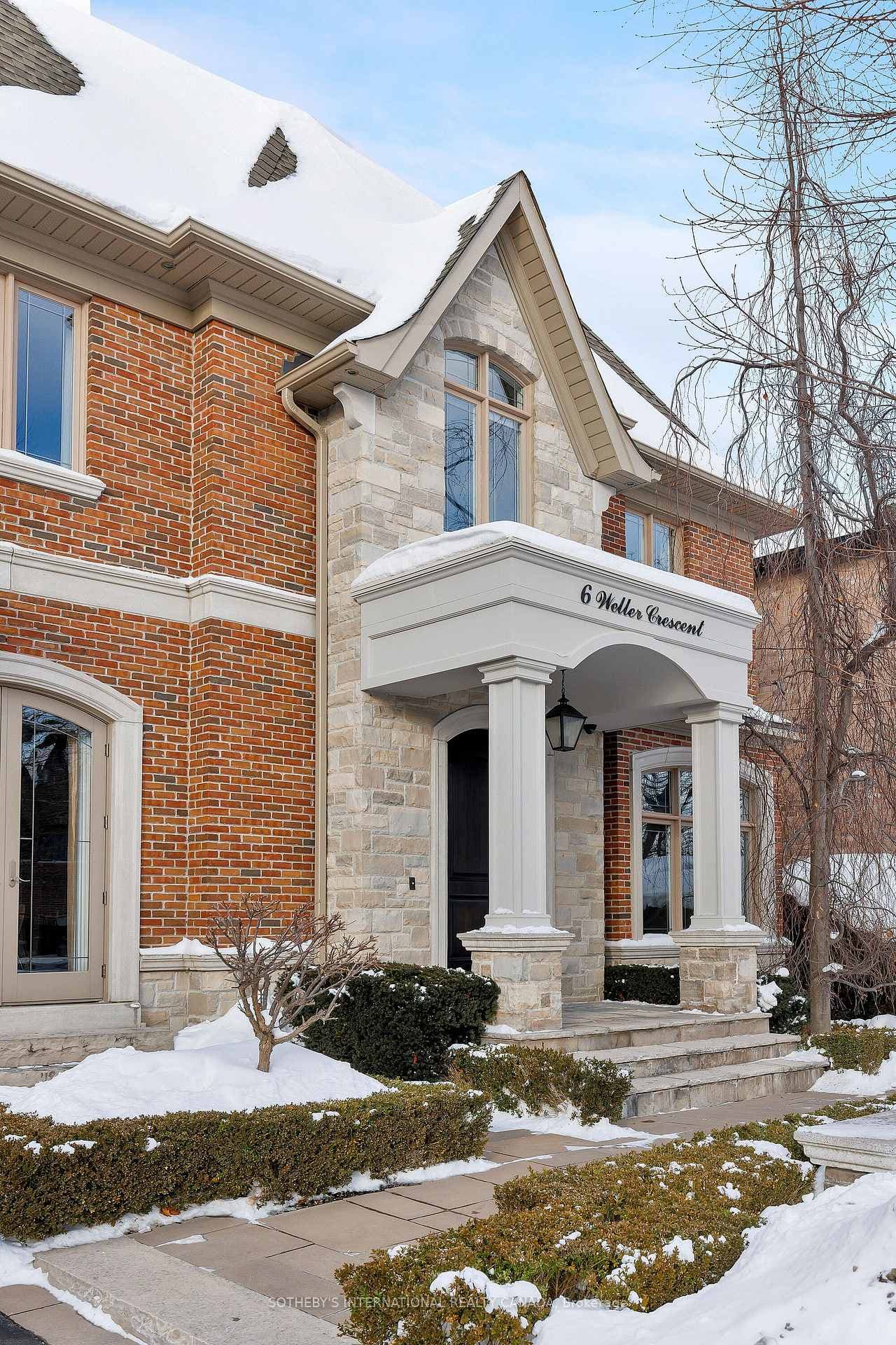 6 Weller Crescent, Vaughan, ON L6A 1E4