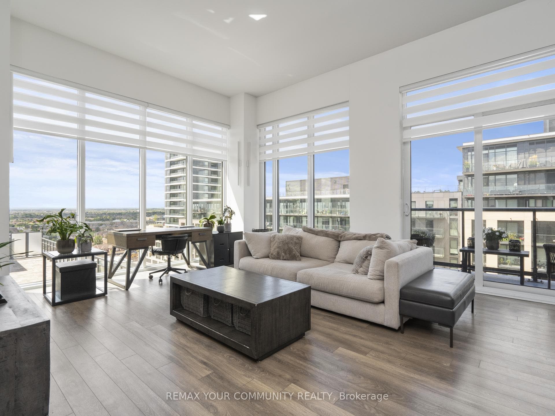 99 Eagle Rock Way 1012, Vaughan, ON L6A 5A7