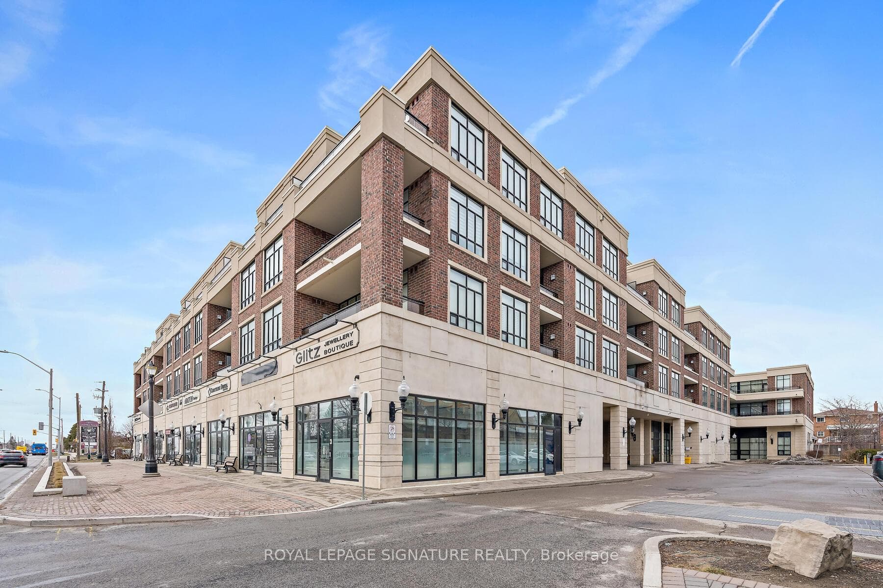 2396 Major Mackenzie Drive W 220, Vaughan, ON L6A 4Y1