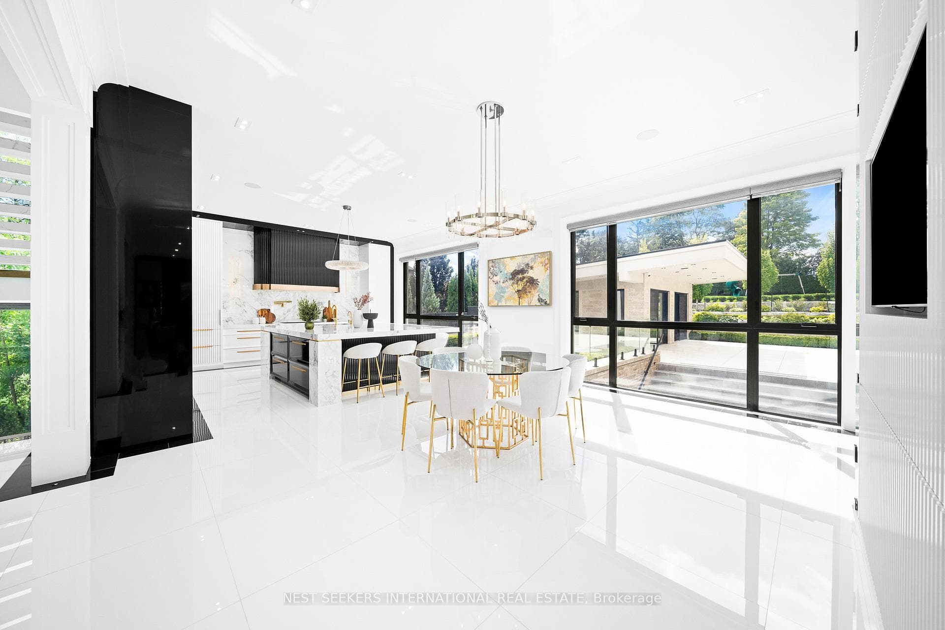 36 Waymar Heights Boulevard, Vaughan, ON L4L 2P7