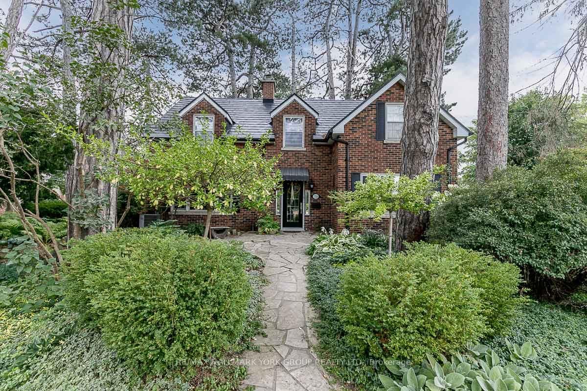 78 Wells Street, Aurora, ON L4G 1S9