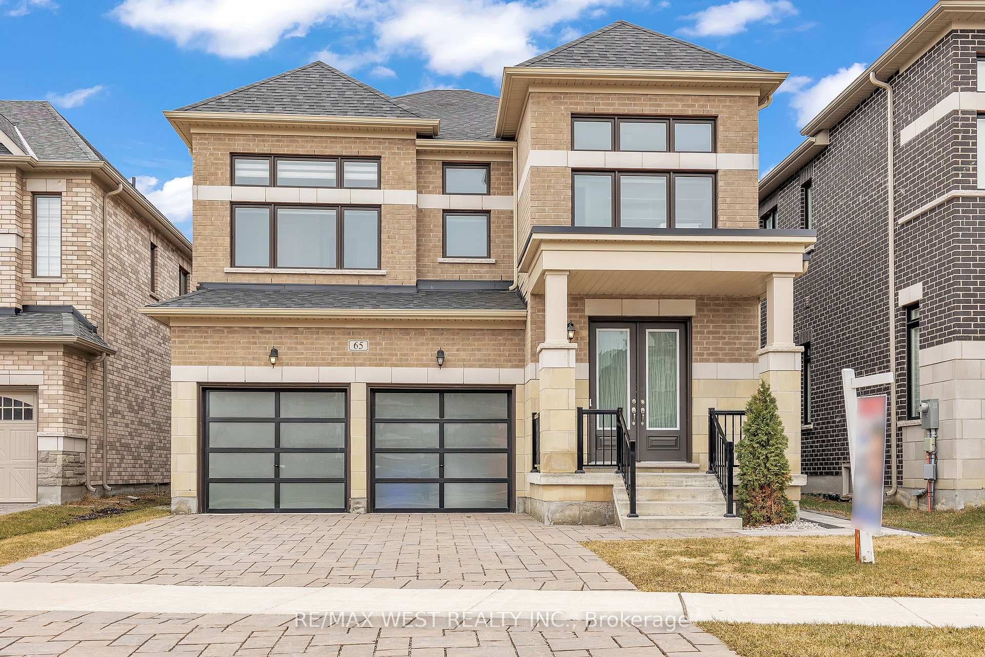 65 Port Royal Avenue, Vaughan, ON L4H 4K6