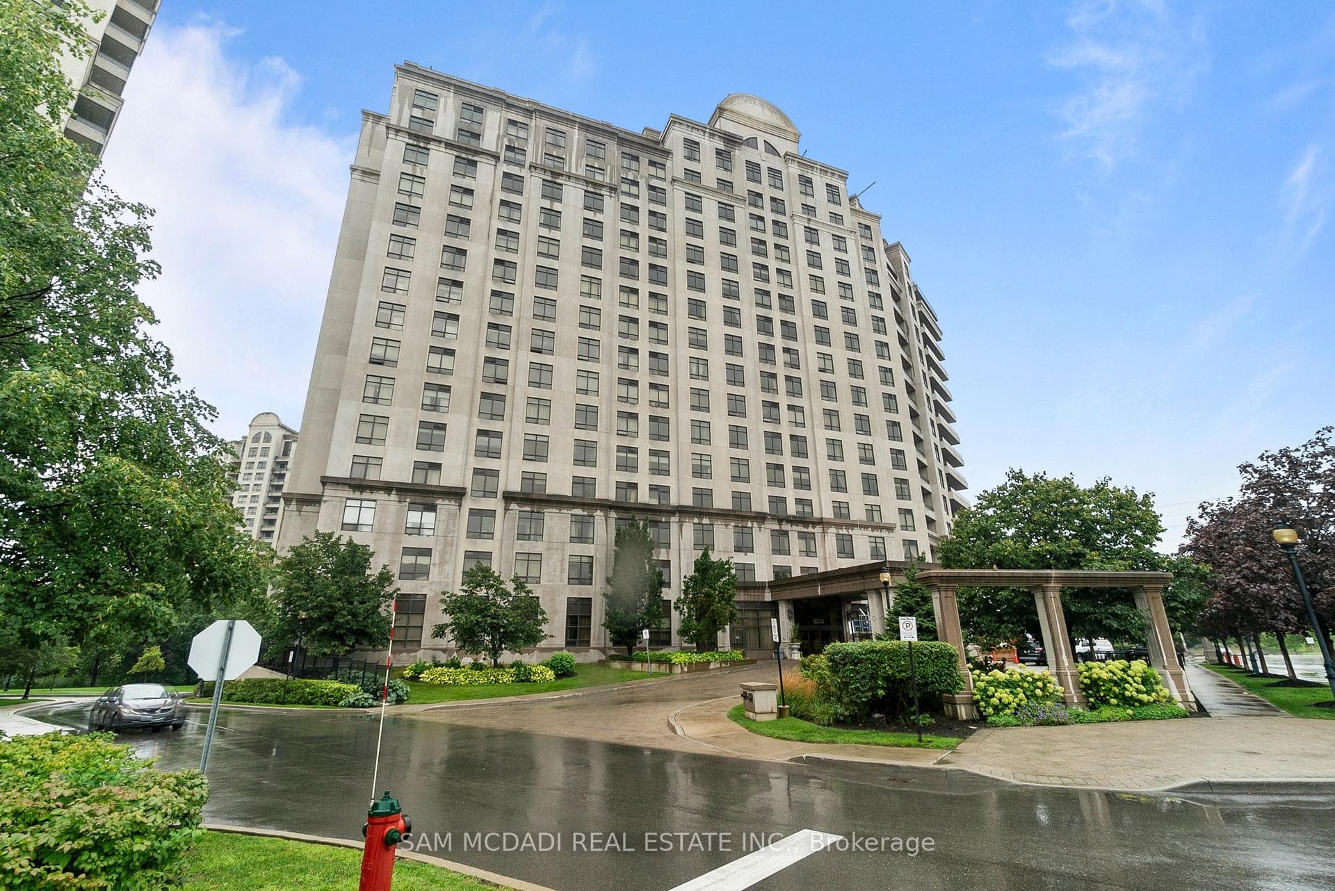 9235 Jane Street 1616, Vaughan, ON L6A 0J8