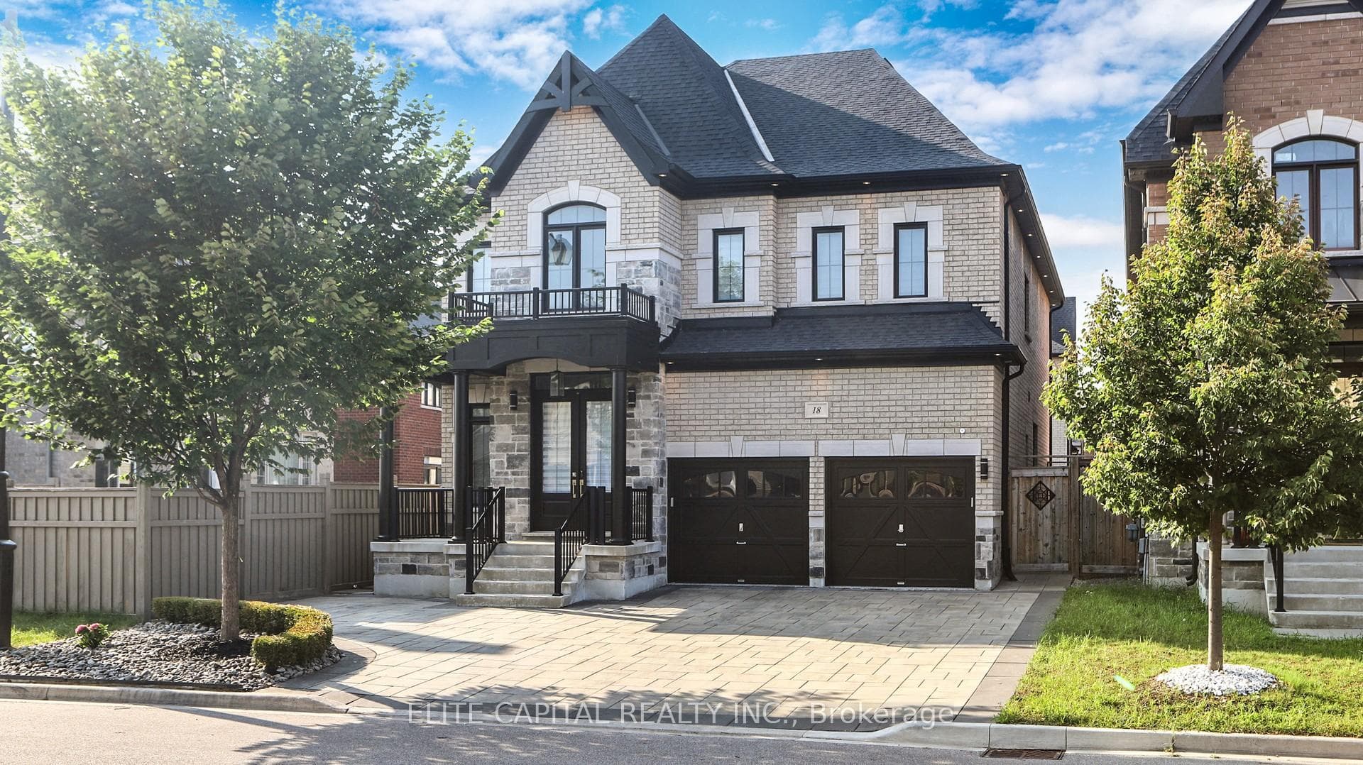 18 Rotondo Crescent, Vaughan, ON L4H 4L9