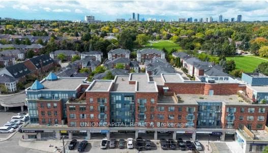 7398 Yonge Street 313, Vaughan, ON L4J 8J2