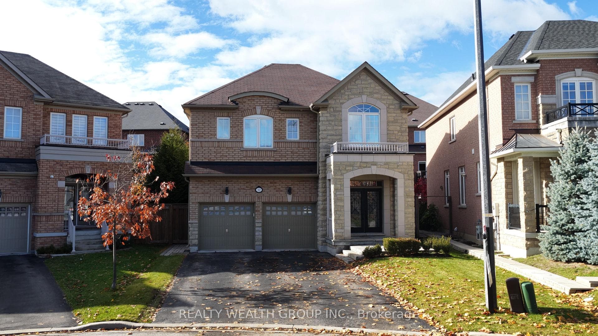 32 Rock Elm Court, Vaughan, ON L6A 4C2