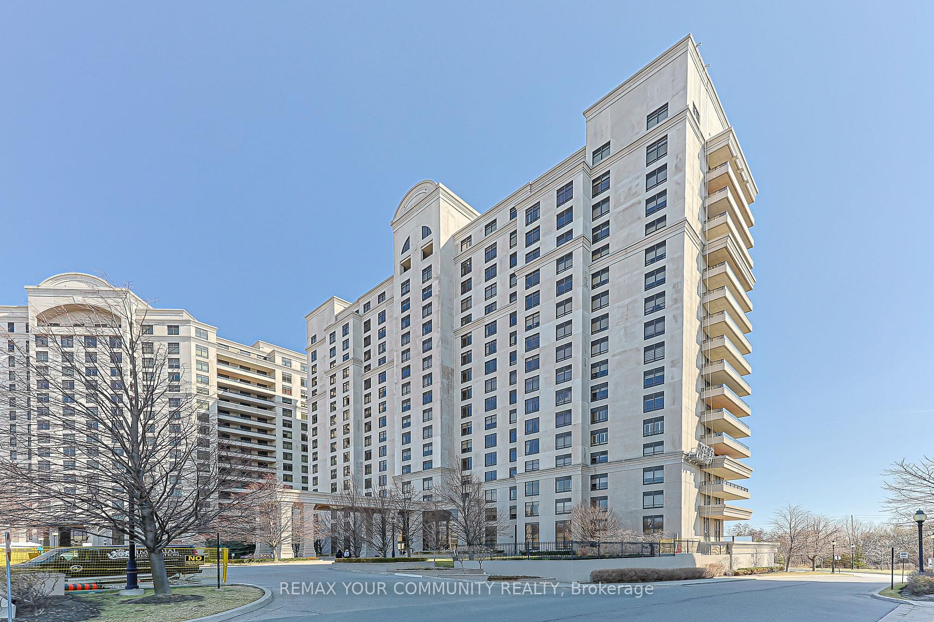 9245 Jane Street 1007, Vaughan, ON L6A 0J9