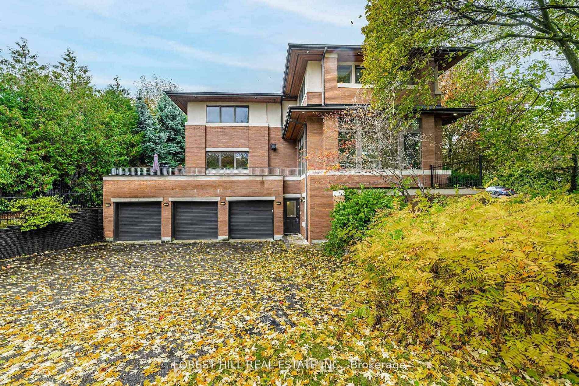 183 Arnold Avenue, Vaughan, ON L4J 1C1