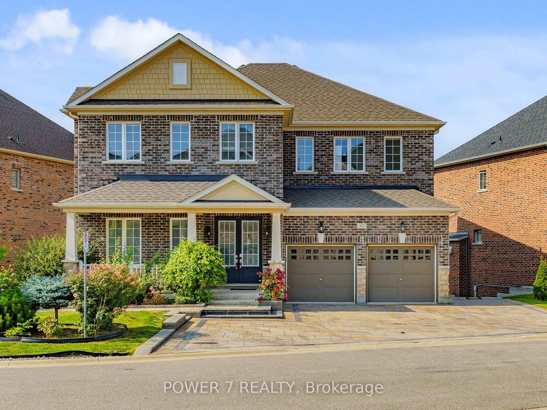 61 Match Point Court, Aurora, ON L4G 3J1