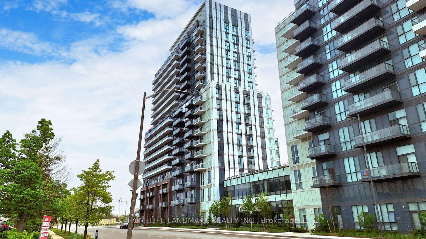 38 Honeycrisp Crescent 1903, Vaughan, ON L4K 0M8