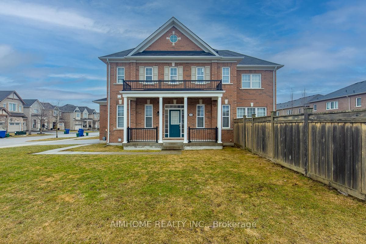 246 Thomas Phillips Drive, Aurora, ON L4G 0T6
