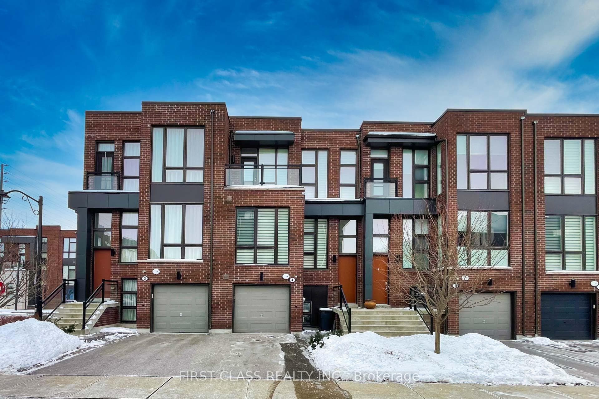 4 Allerton Road, Vaughan, ON L4J 0K1