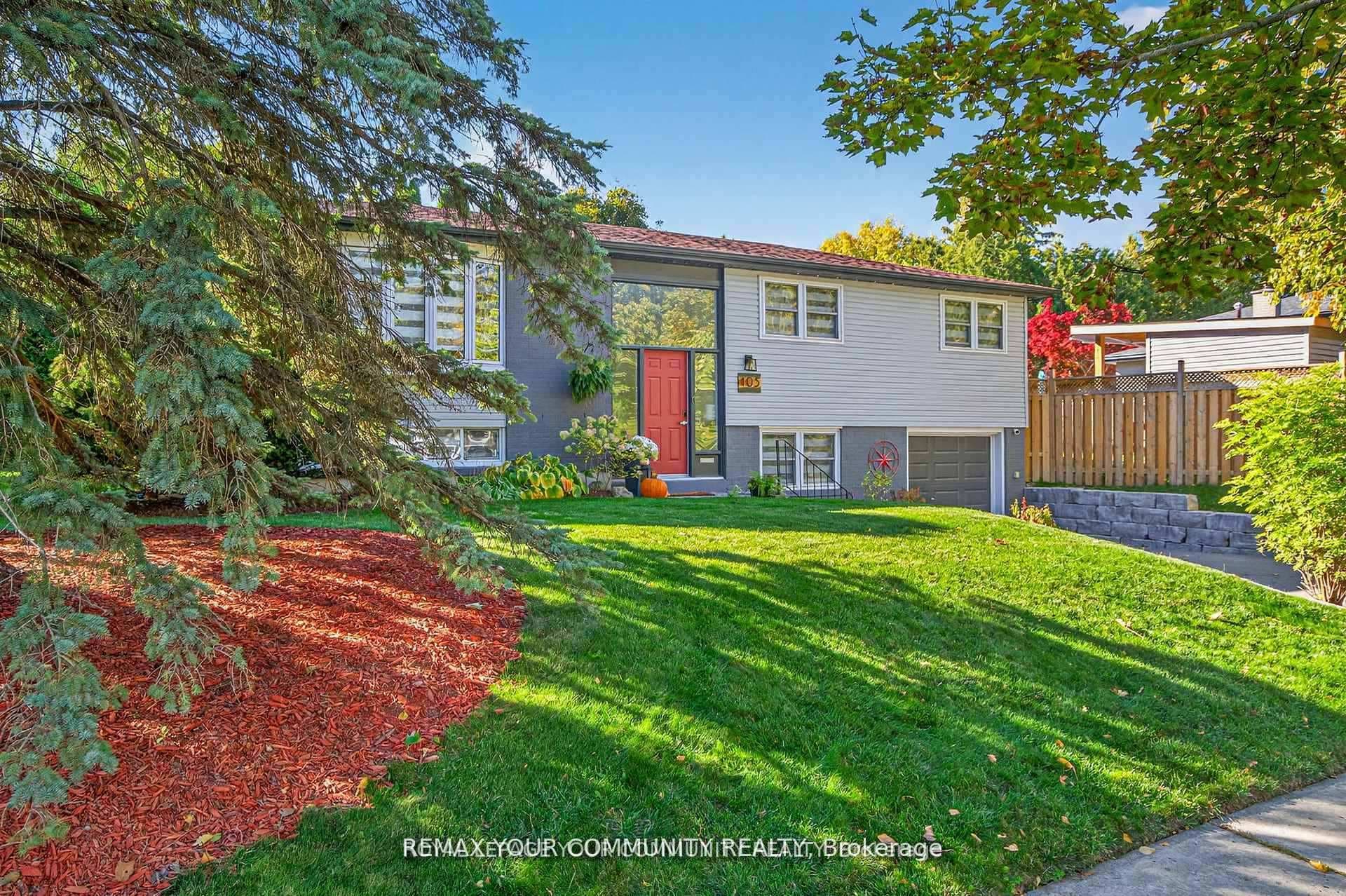 105 Orchard Heights Boulevard, Aurora, ON L4G 2Z8