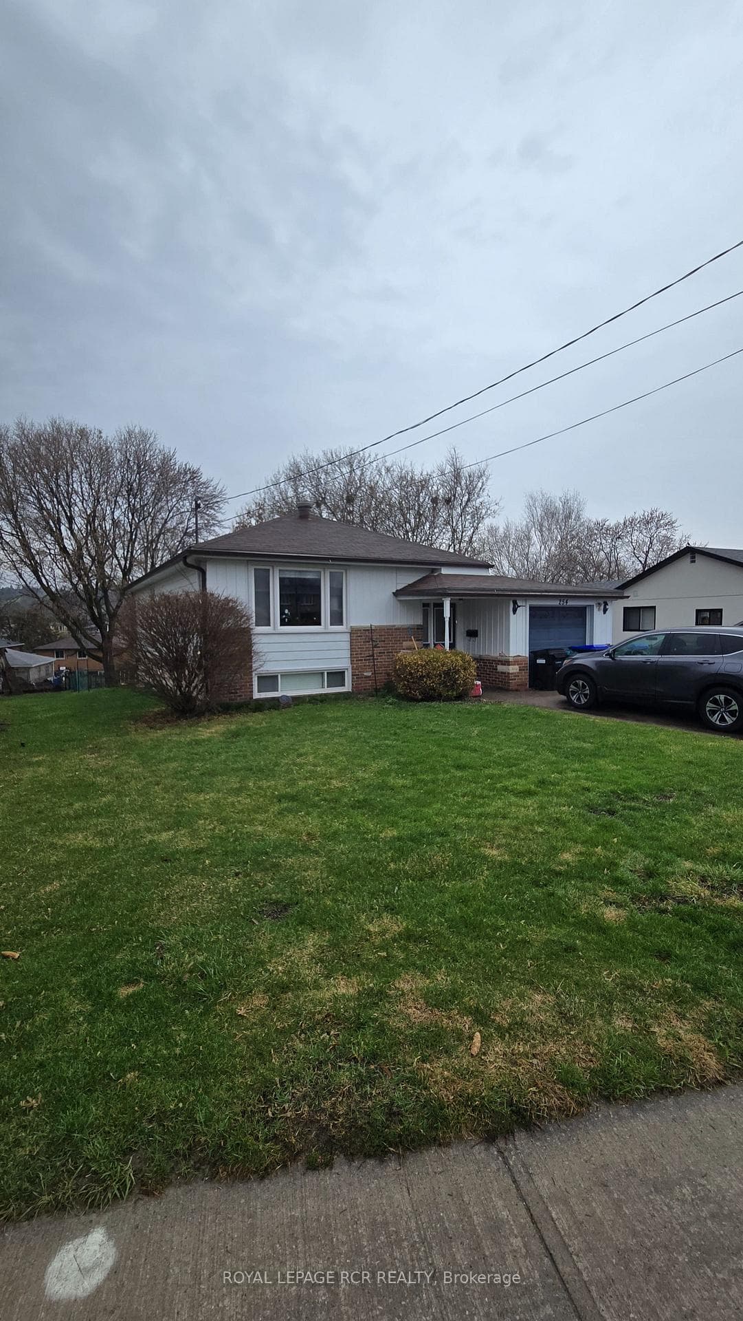 254 Simcoe Road, Bradford West Gwillimbury, ON L3Z 1Y9