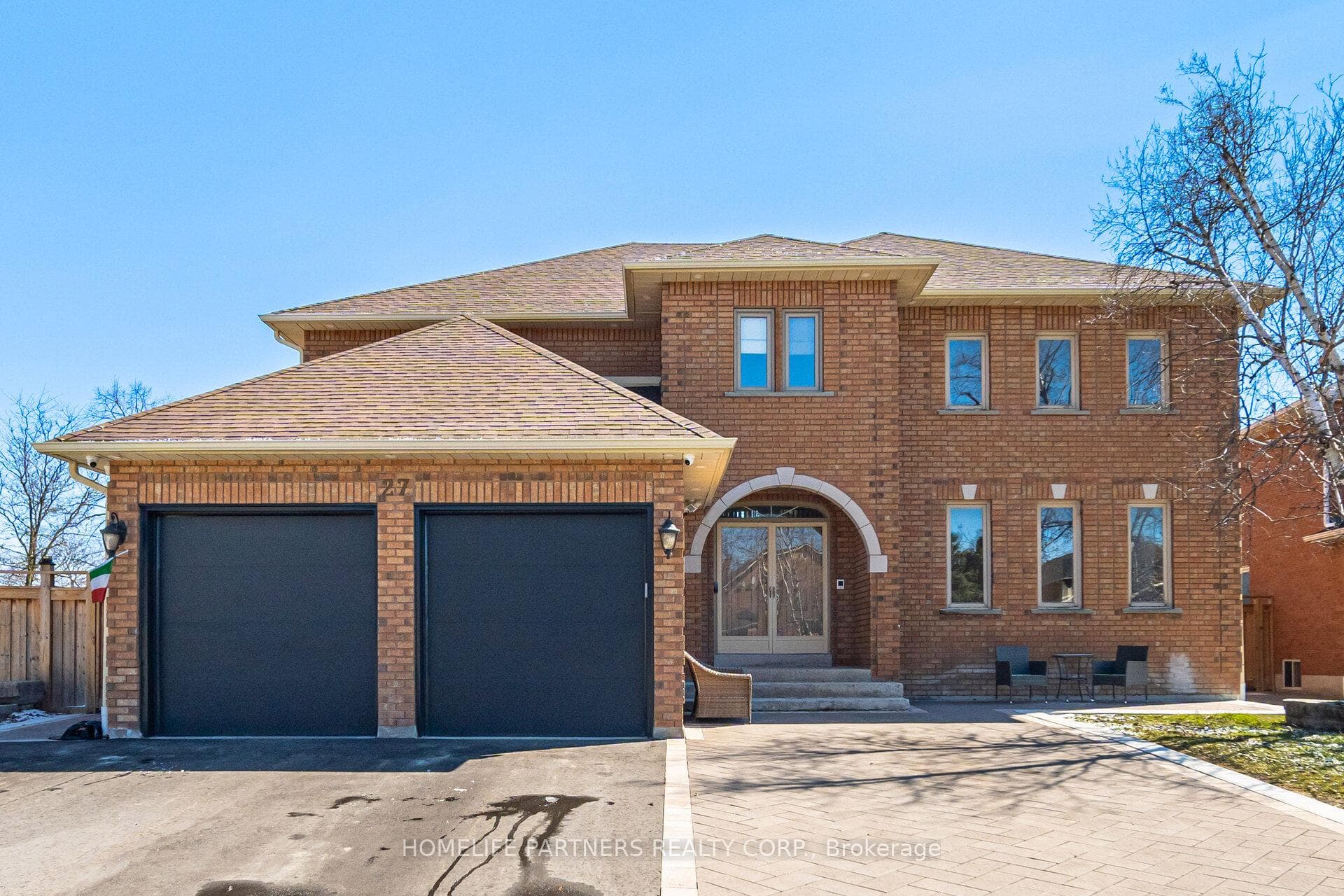 27 Marconi Avenue, Vaughan, ON L4L 7A6