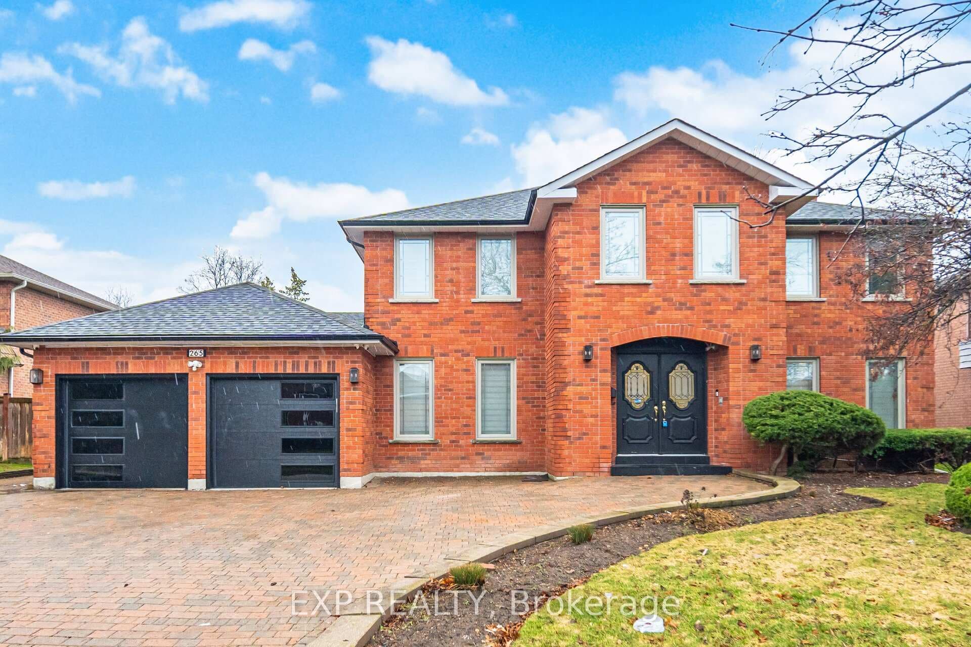 265 Wycliffe Avenue, Vaughan, ON L4L 3N7