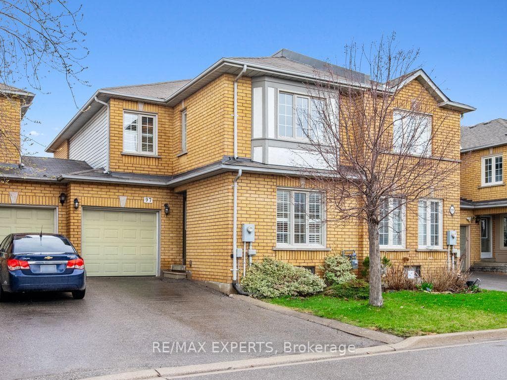 97 Pinedale Gate, Vaughan, ON L4L 8X3