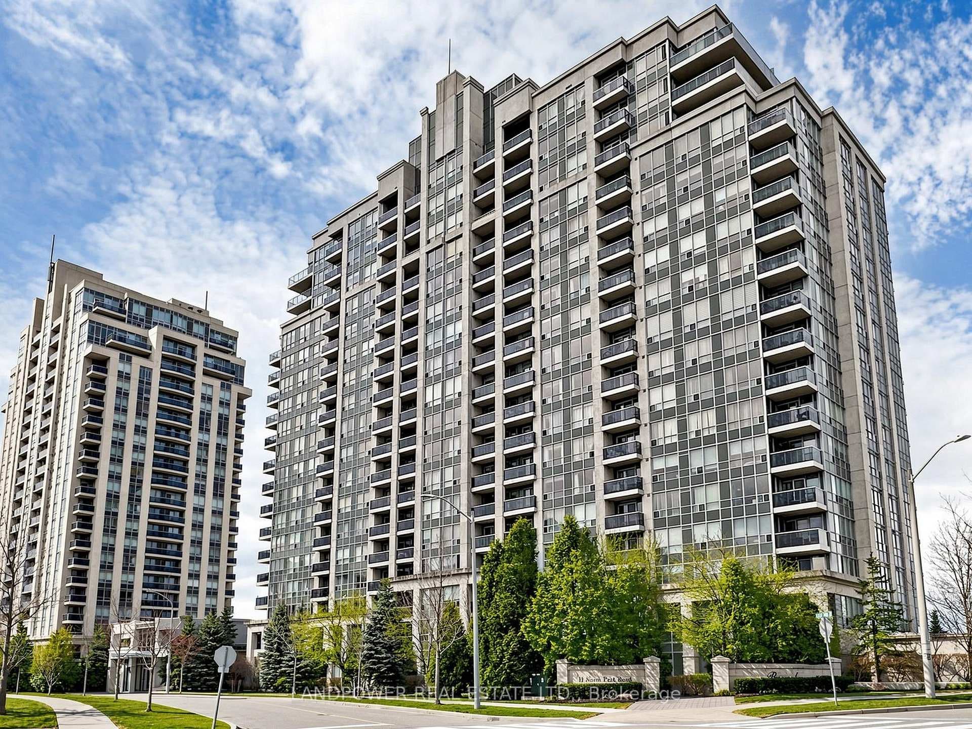 15 North Park Road 1116, Vaughan, ON L4J 0A1