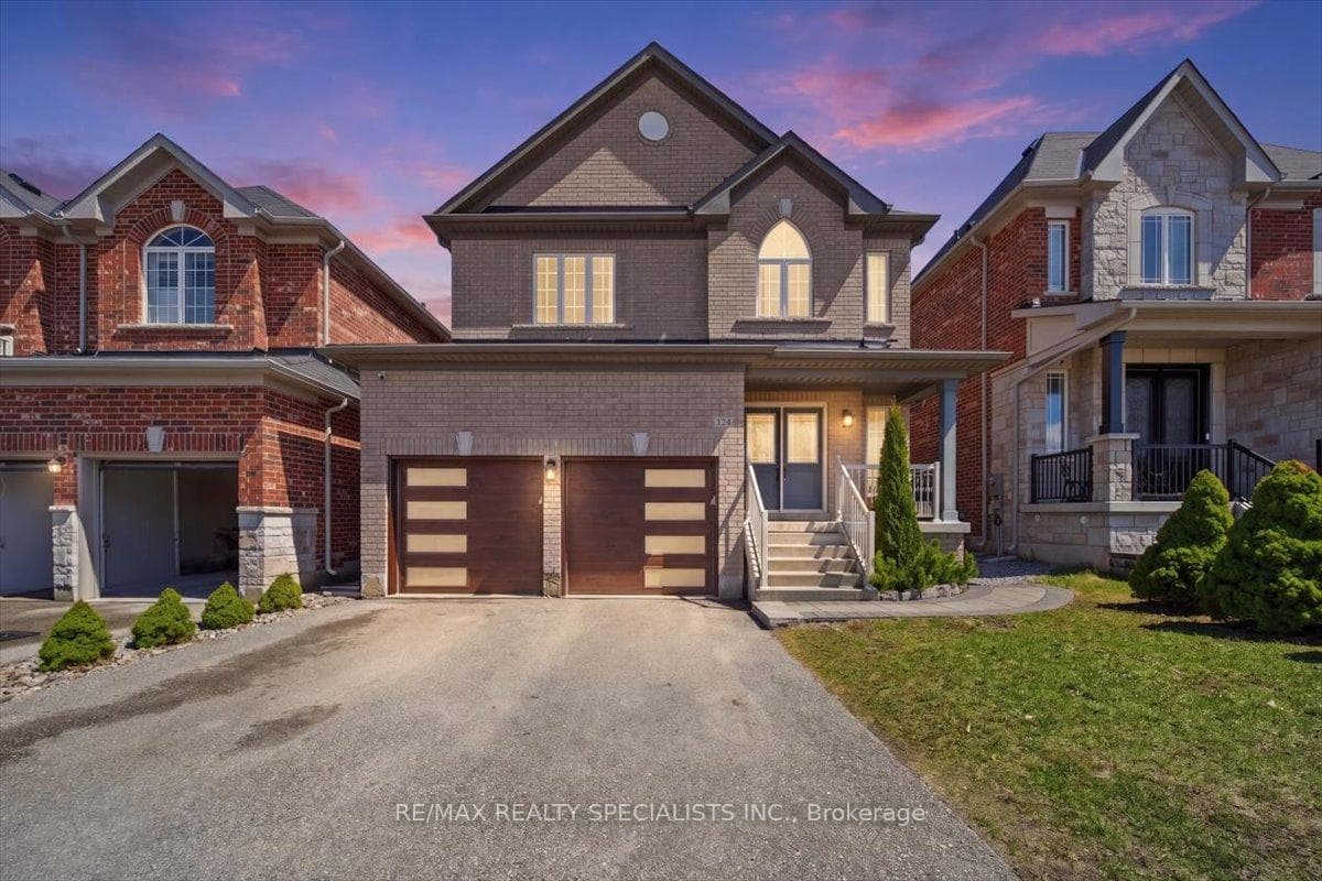 136 Noble Drive, Bradford West Gwillimbury, ON L3Z 0J5
