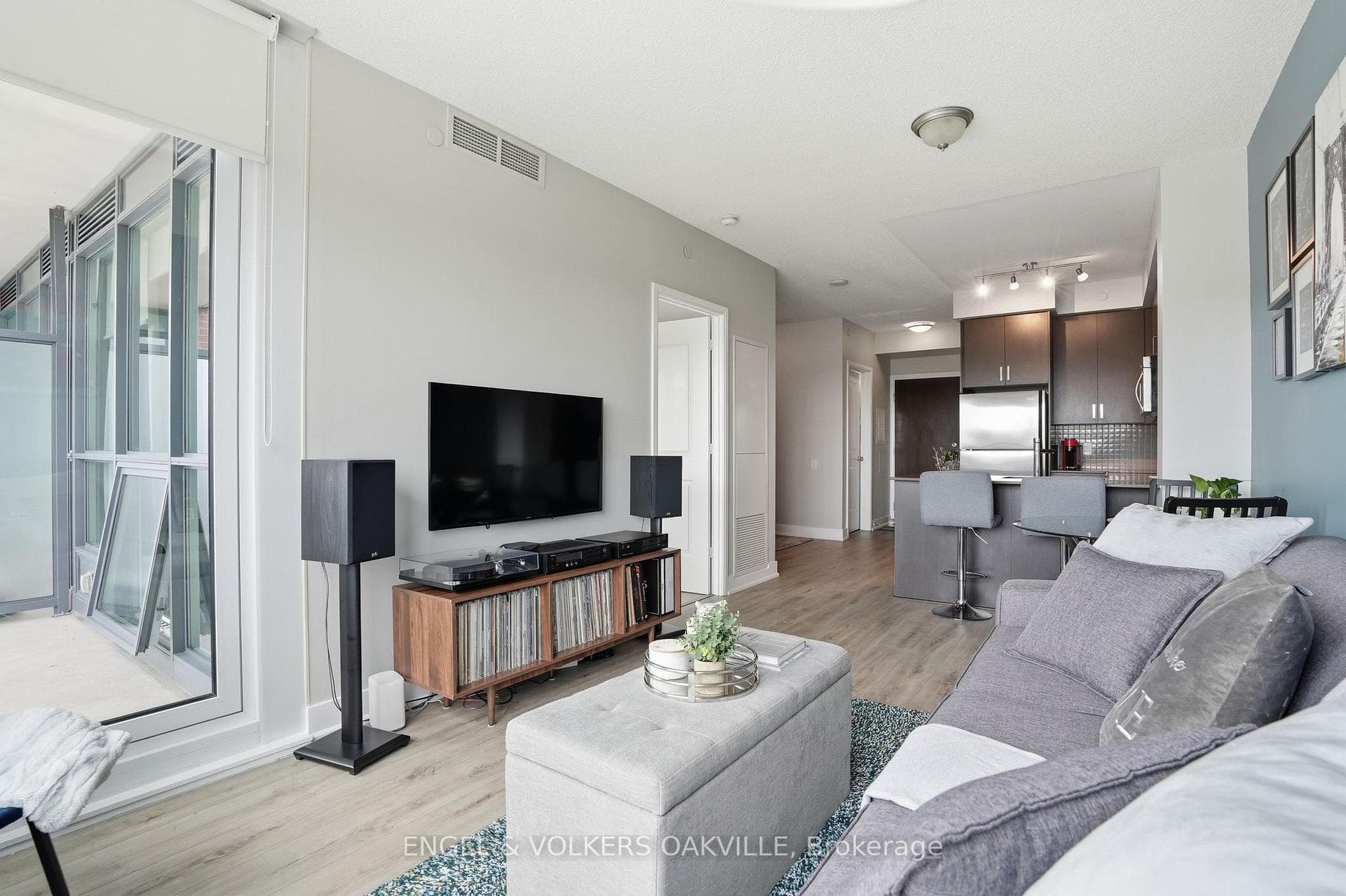 7608 Yonge Street 528, Vaughan, ON L4J 0J5