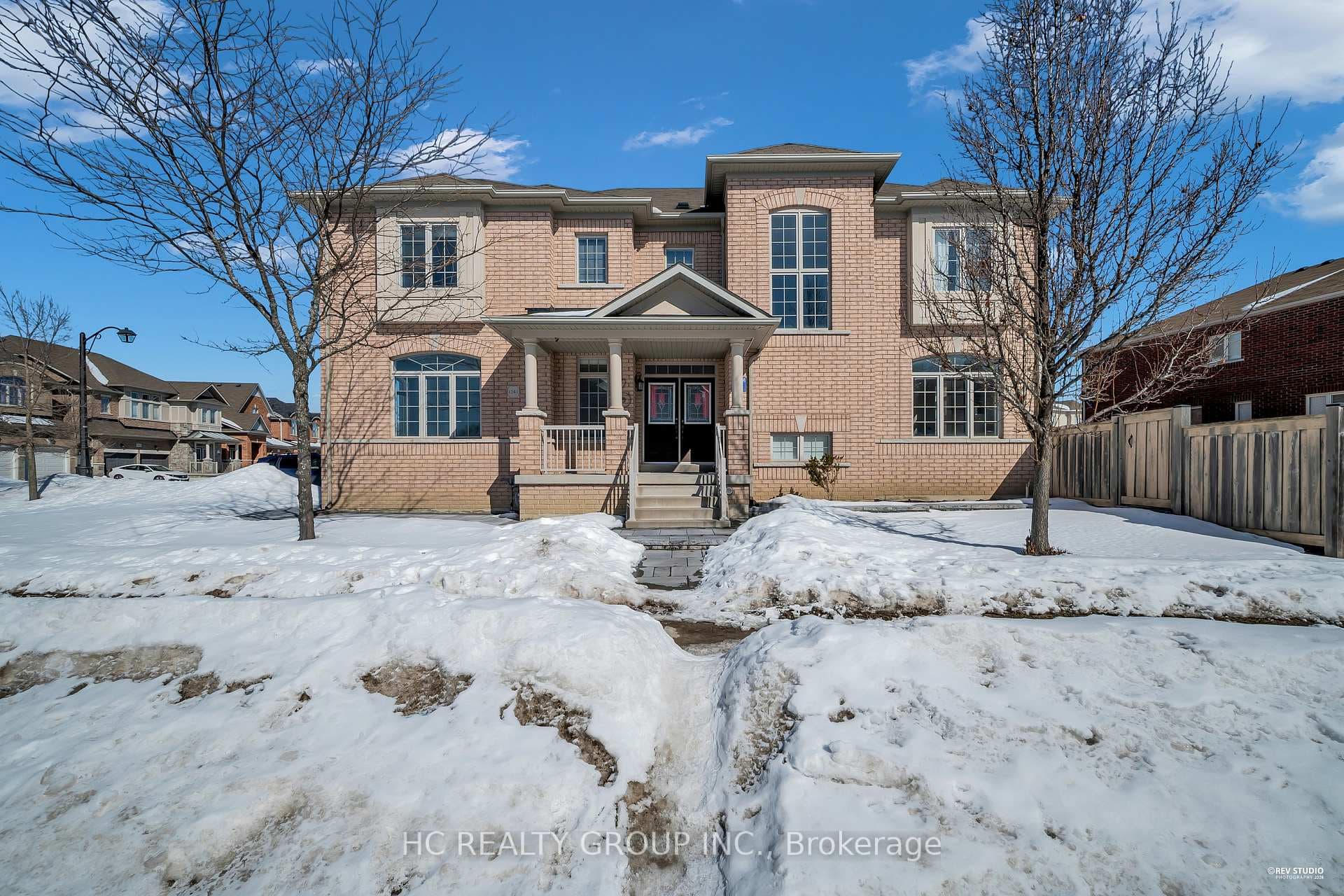 1241 Art Westlake Avenue, Newmarket, ON L3X 0C8