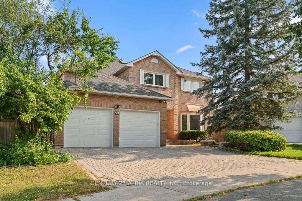 33 Autumn Way, Aurora, ON L4G 4P2