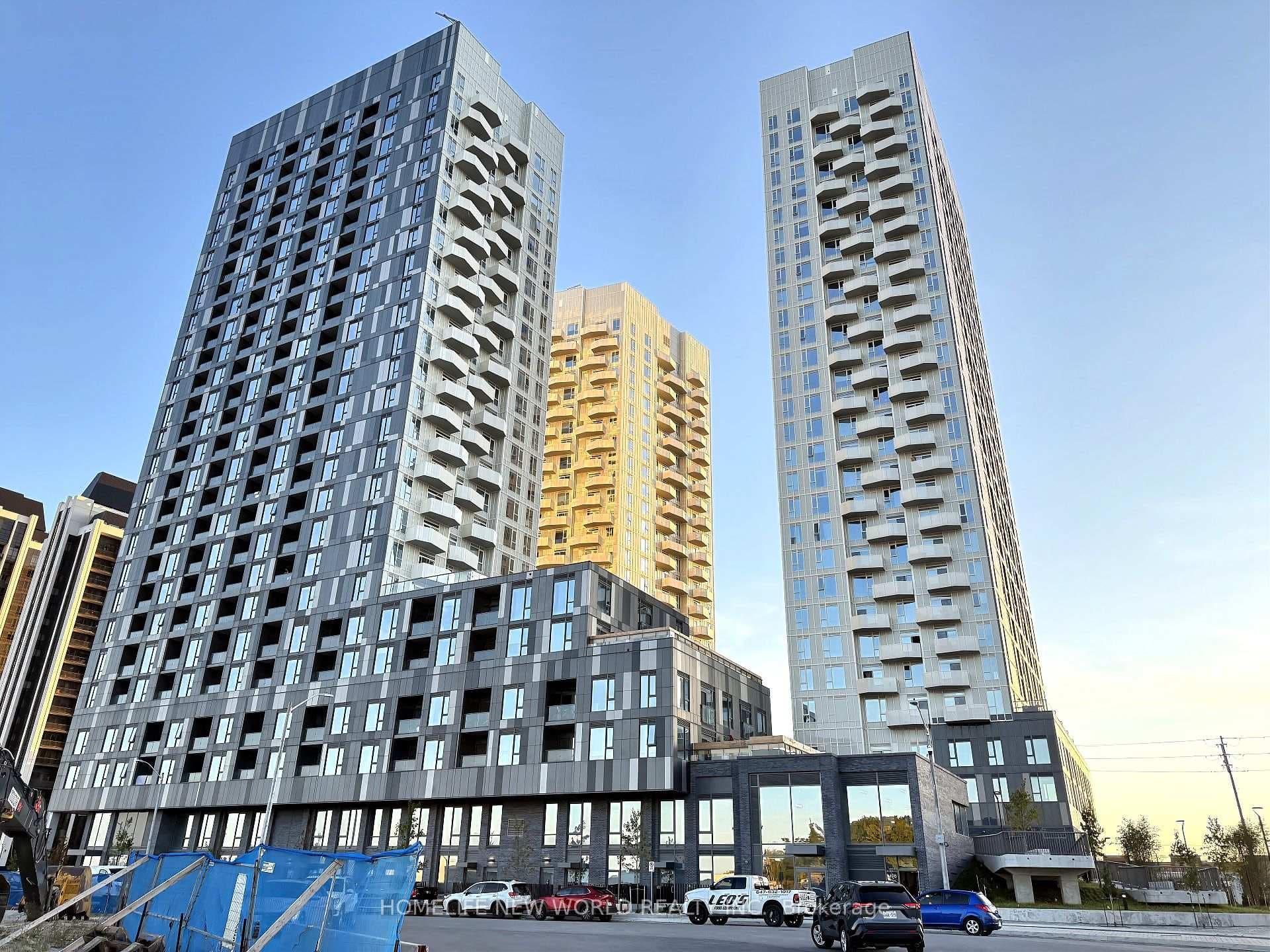 498 Caldari Road 1129, Vaughan, ON L4K 0R5