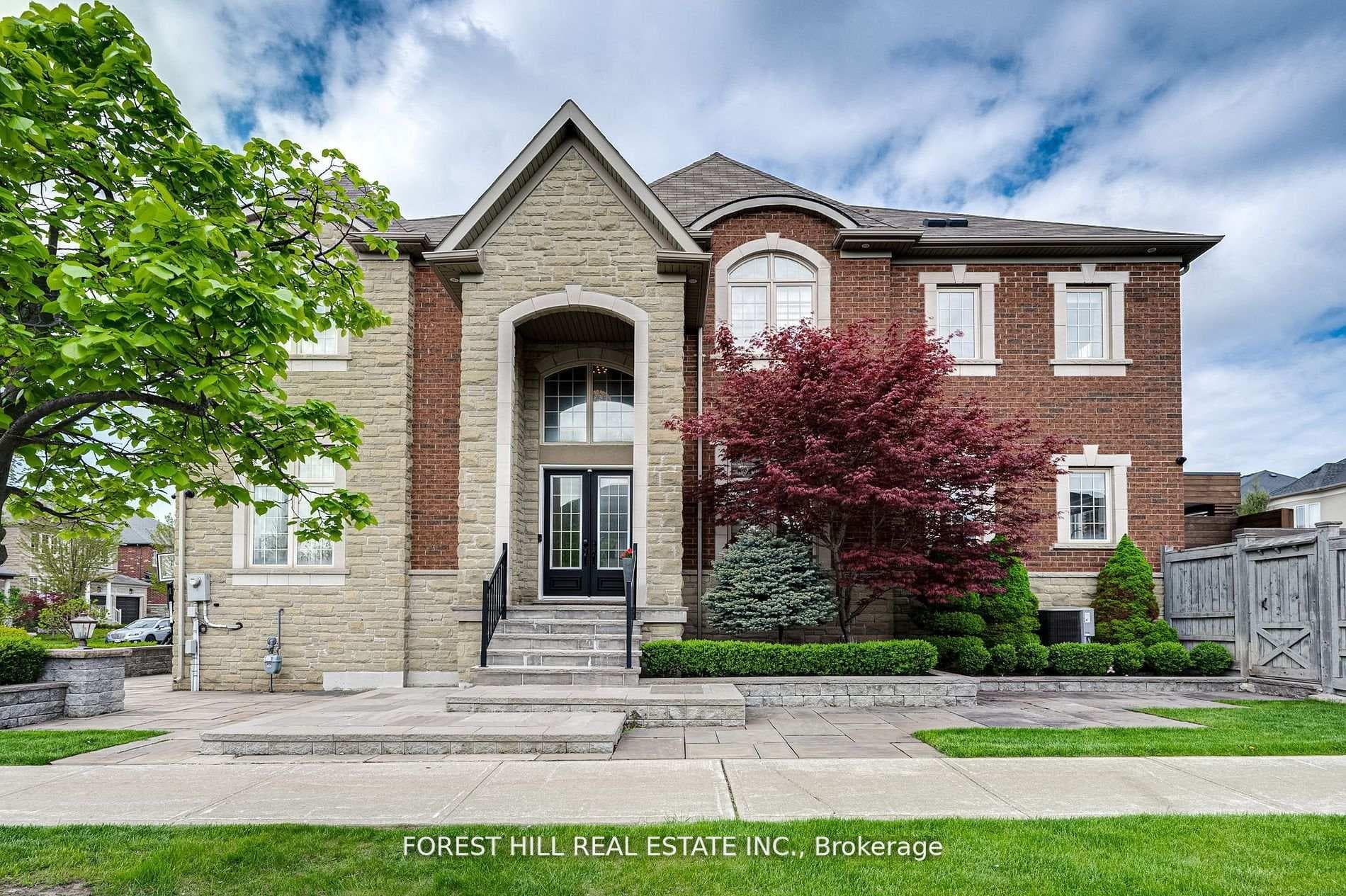 101 Glenheron Crescent, Vaughan, ON L6A 1W7