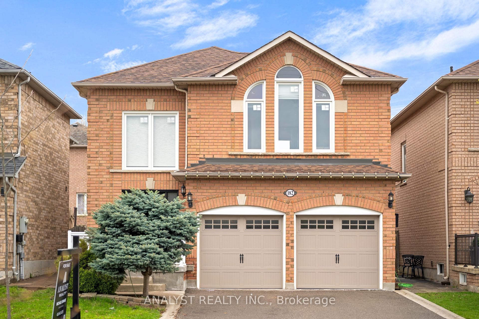 182 Buena Vista Drive, Vaughan, ON L4H 1T7