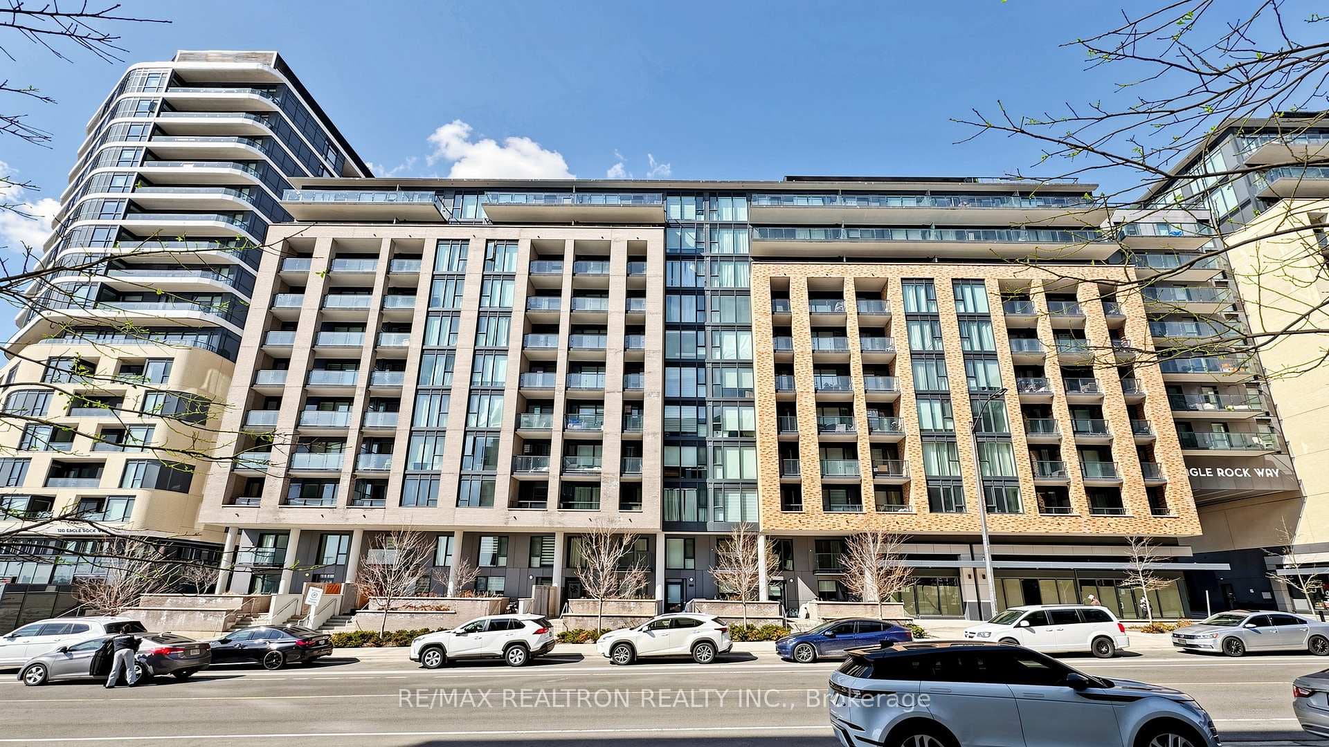 100 Eagle Rock Way 216, Vaughan, ON L6A 5B9