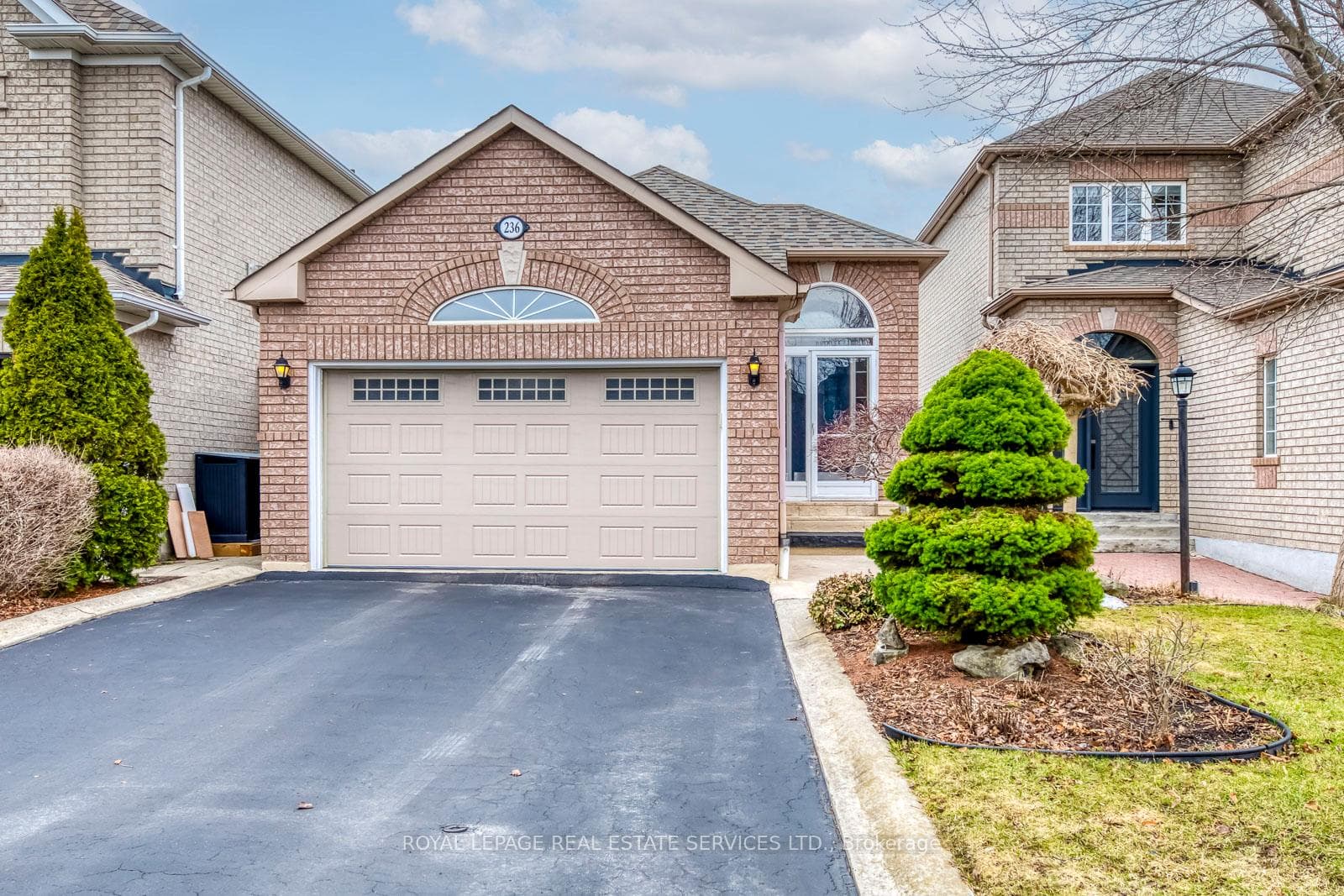 236 Sylwood Crescent, Vaughan, ON L6A 2P9
