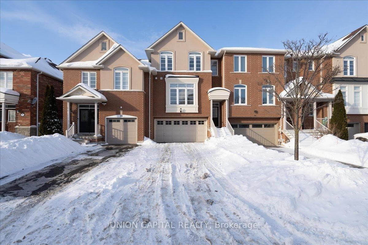 18 Honeywood Road, Vaughan, ON L4J 9C2