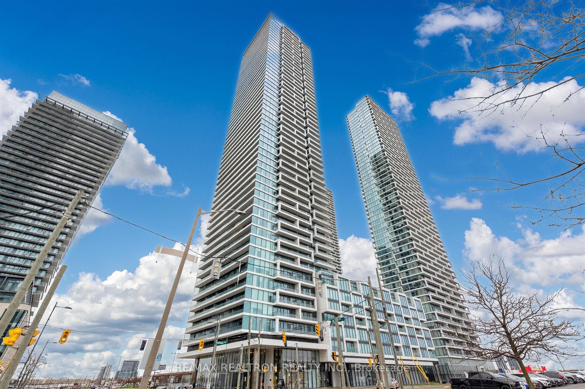 950 Portage Parkway 5901, Vaughan, ON L4K 0J7