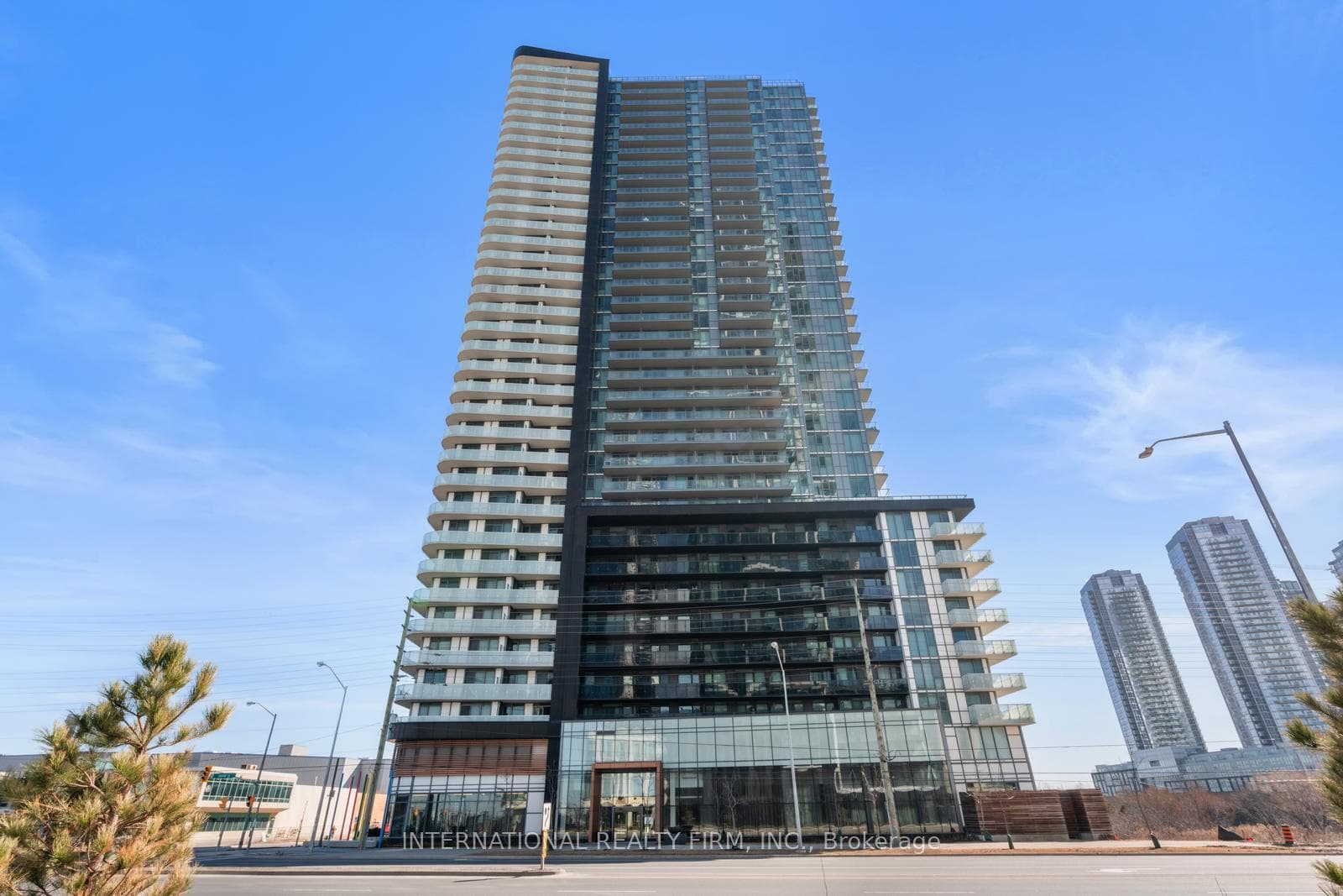 7895 Jane Street 703, Vaughan, ON L4K 0K2