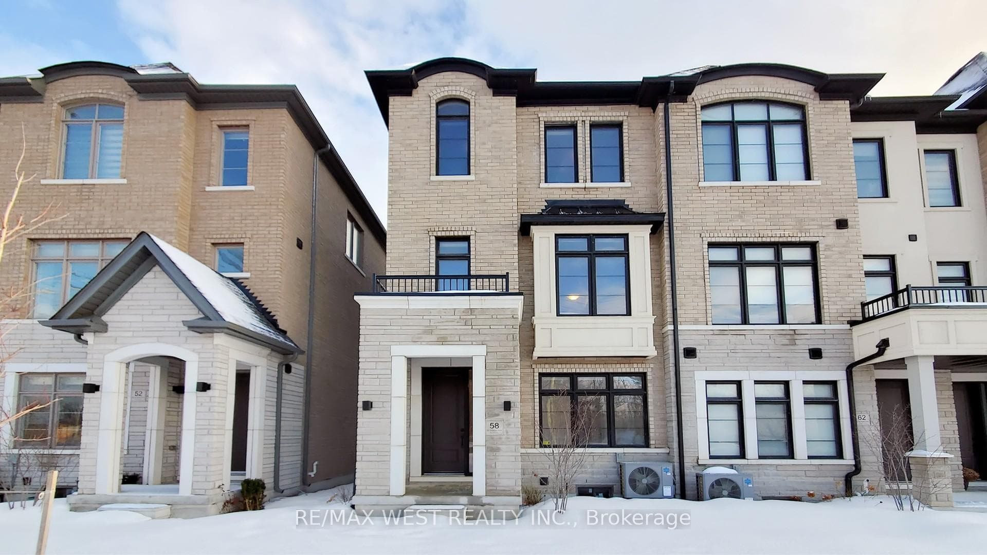58 De La Roche Drive, Vaughan, ON L4H 5G4